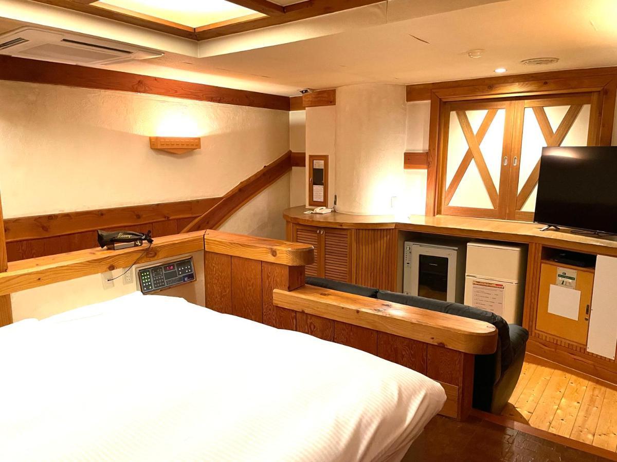 Hotel Ai - Coupls Hotel (Adults Only) Azumino Bagian luar foto